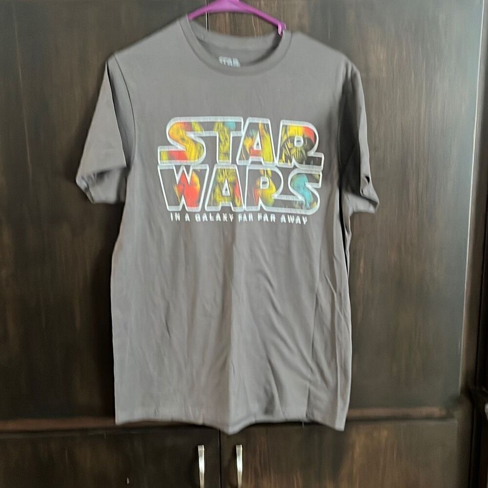 Mens Star Wars Gray T-Shirt Medium
